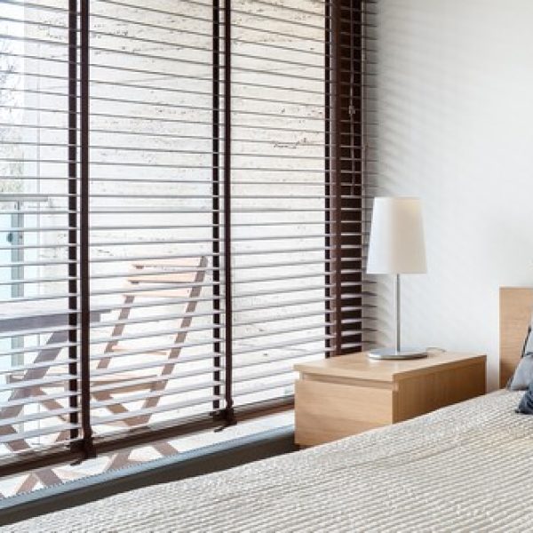 blind installation in Parklea