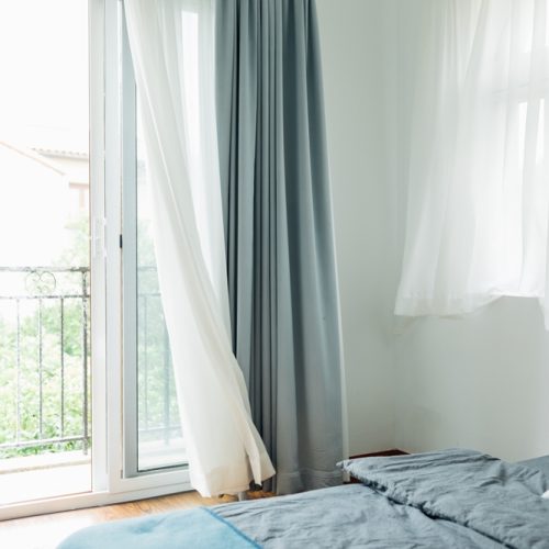 curtain installer in Glenhaven